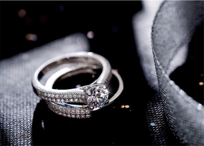 婚約指輪、女性用シルバーカラー