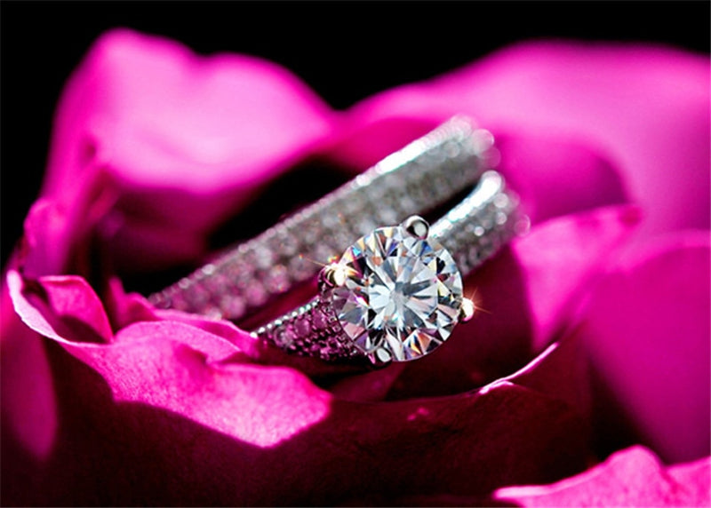 婚約指輪、女性用シルバーカラー